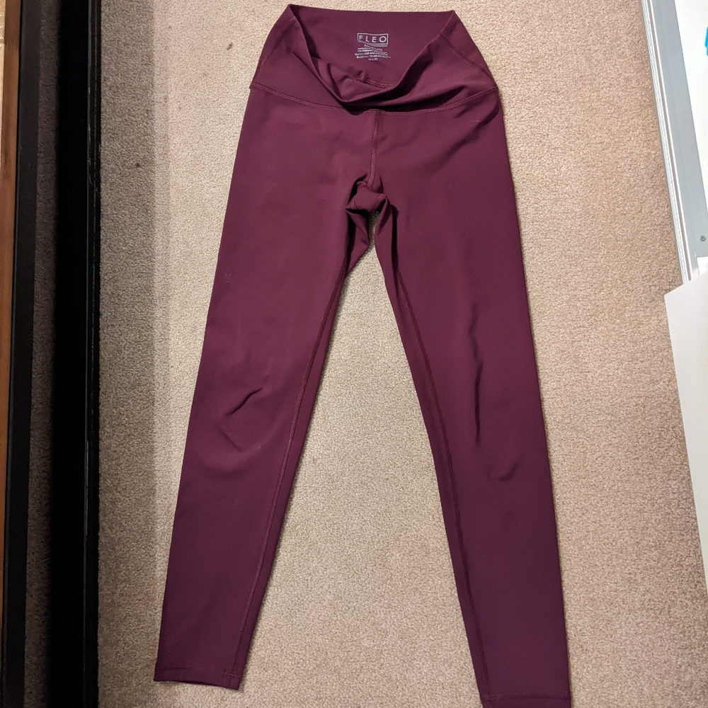 COPY - Fleo El Toro Medium Leggings